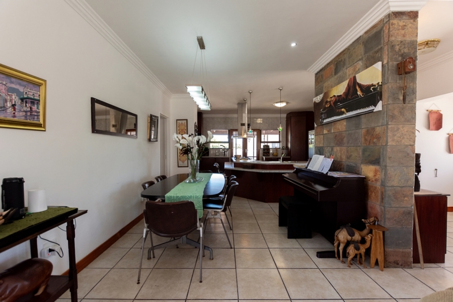 3 Bedroom Property for Sale in Country Club Western Cape